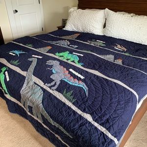 warren dinosaur quilt